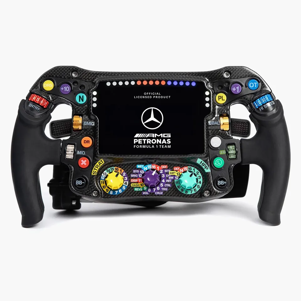 sim-lab-mercedes-amg-petronas-formula-one-team-sim-racing-lenkrad-2024-2025 image 1